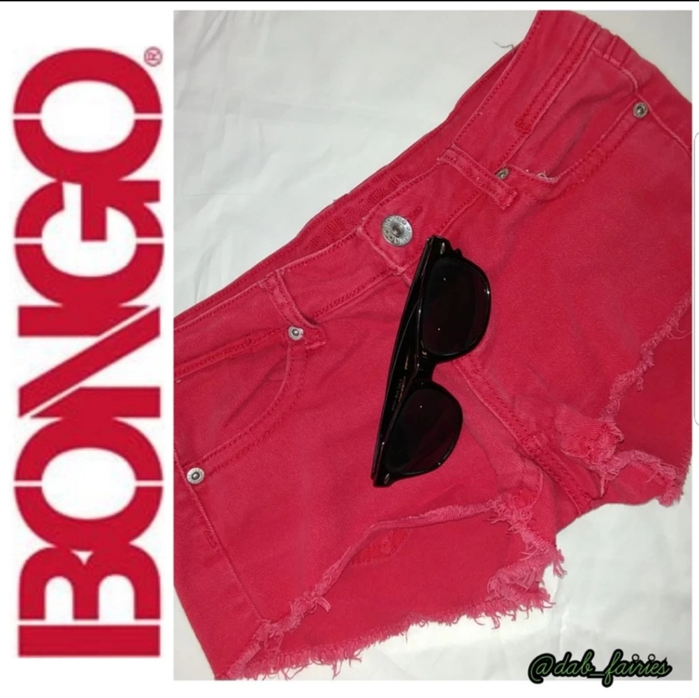 💄Price firm💄Worn w/ love red Bongo short shorts